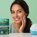 Is Your Beauty Cream Damaging Your Skin? How to Choose a Safe, Daily Moisturizer